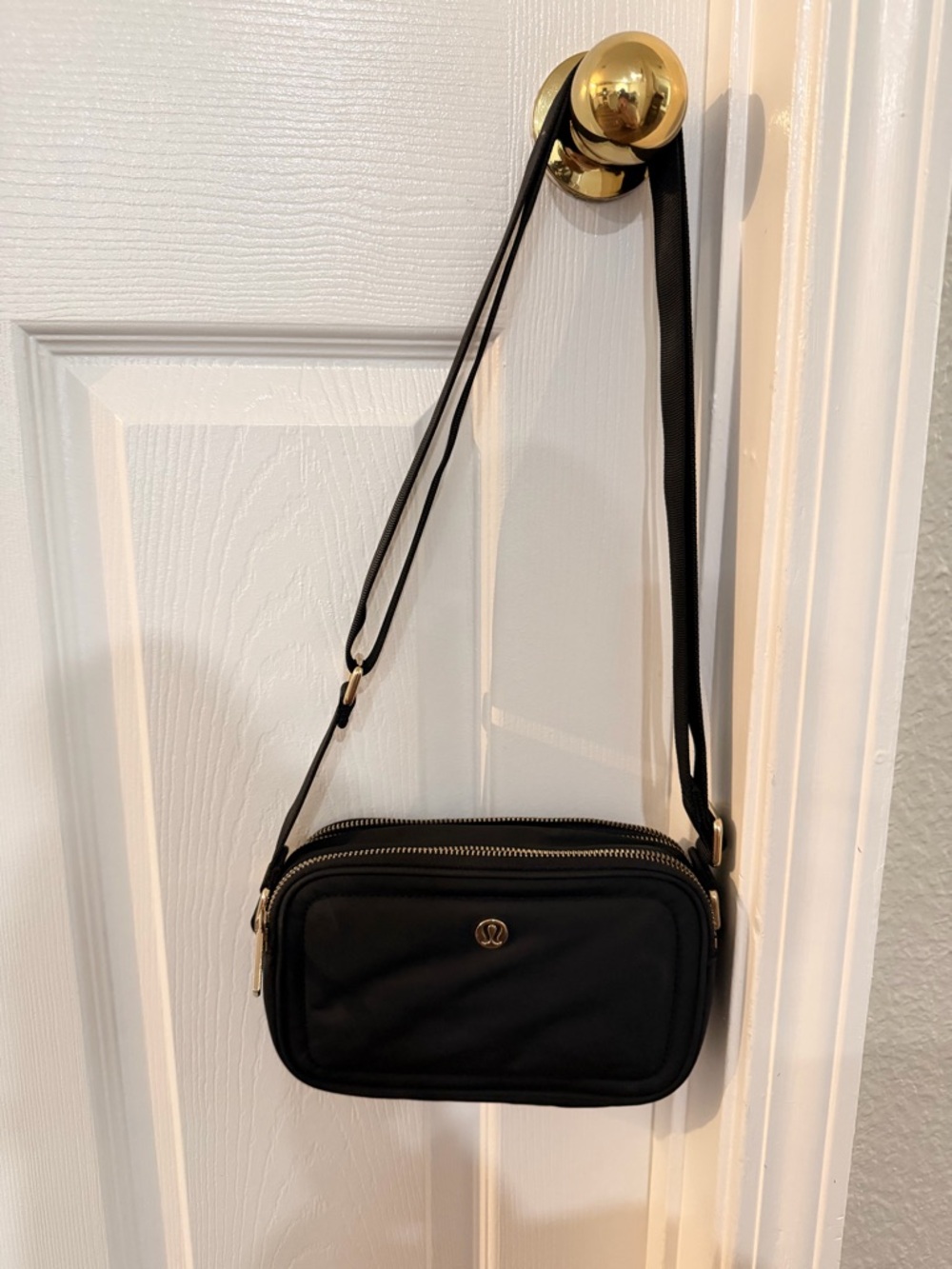 lululemon athletica Black Crossbody Bag with Gold Hardware